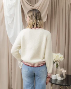 Maglione in lana con ricamo – AM521