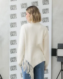 Maglione morbido con frange – G137