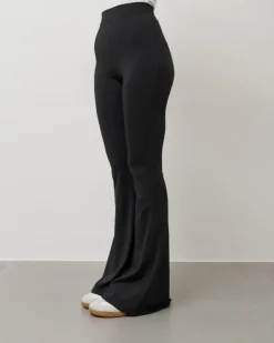 Pantaloni a zampa in lycra – 1171