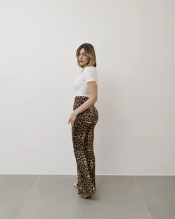 Pantaloni a zampa in lycra animalier – 1171
