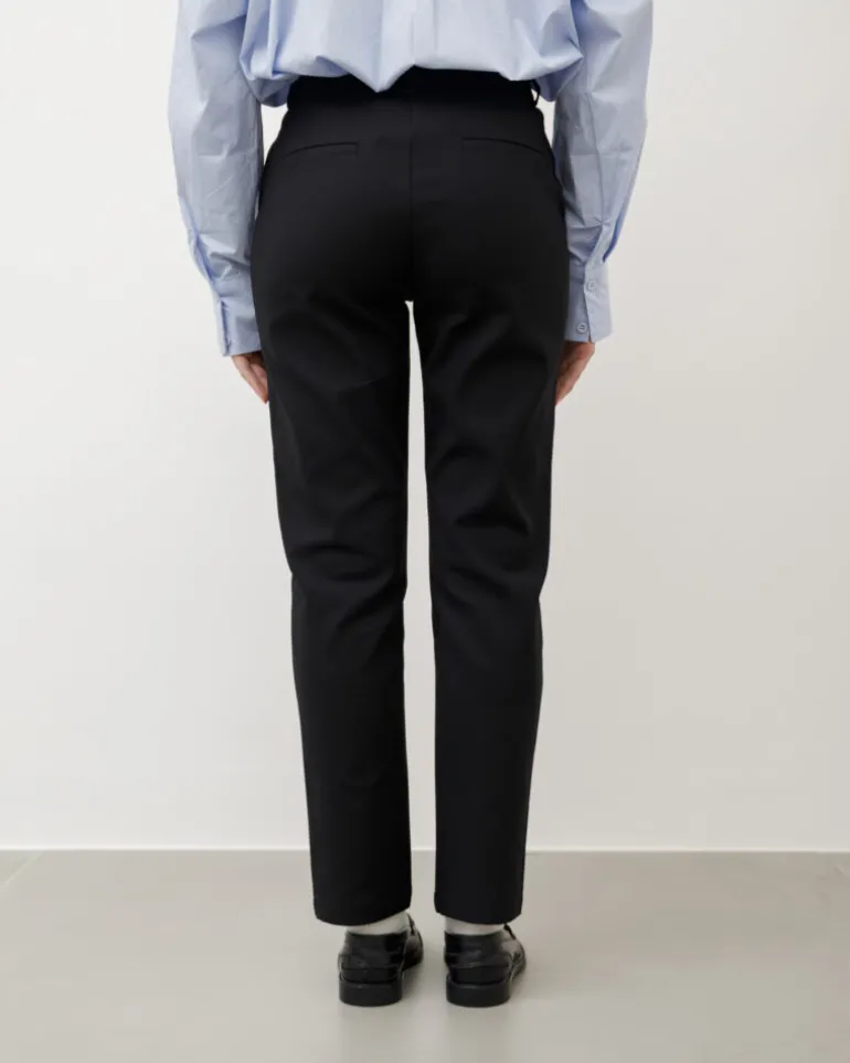 Pantaloni chino con cintura – 2663