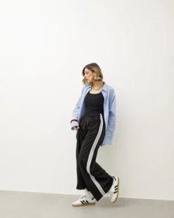 Pantaloni jogger con riga laterale – 6865
