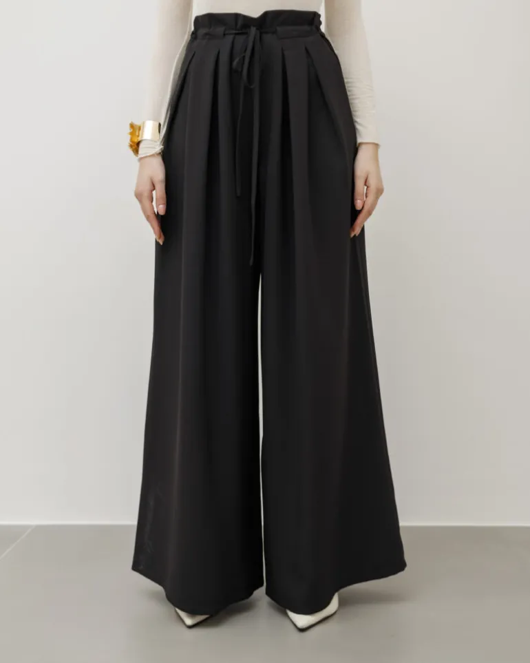 Pantaloni palazzo con pinces – 8227
