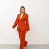 TAILLEUR