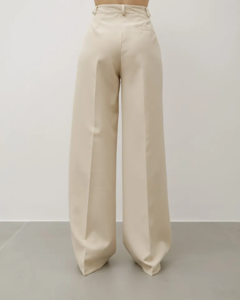 Tailleur sartoriale CREMA – 6384