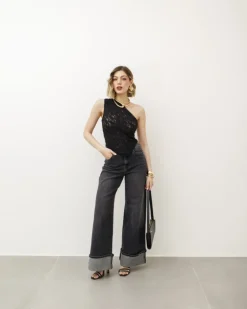 Top in pizzo monospalla – L1764 slcn