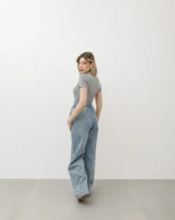 T-shirt in cotone aderente – 8157