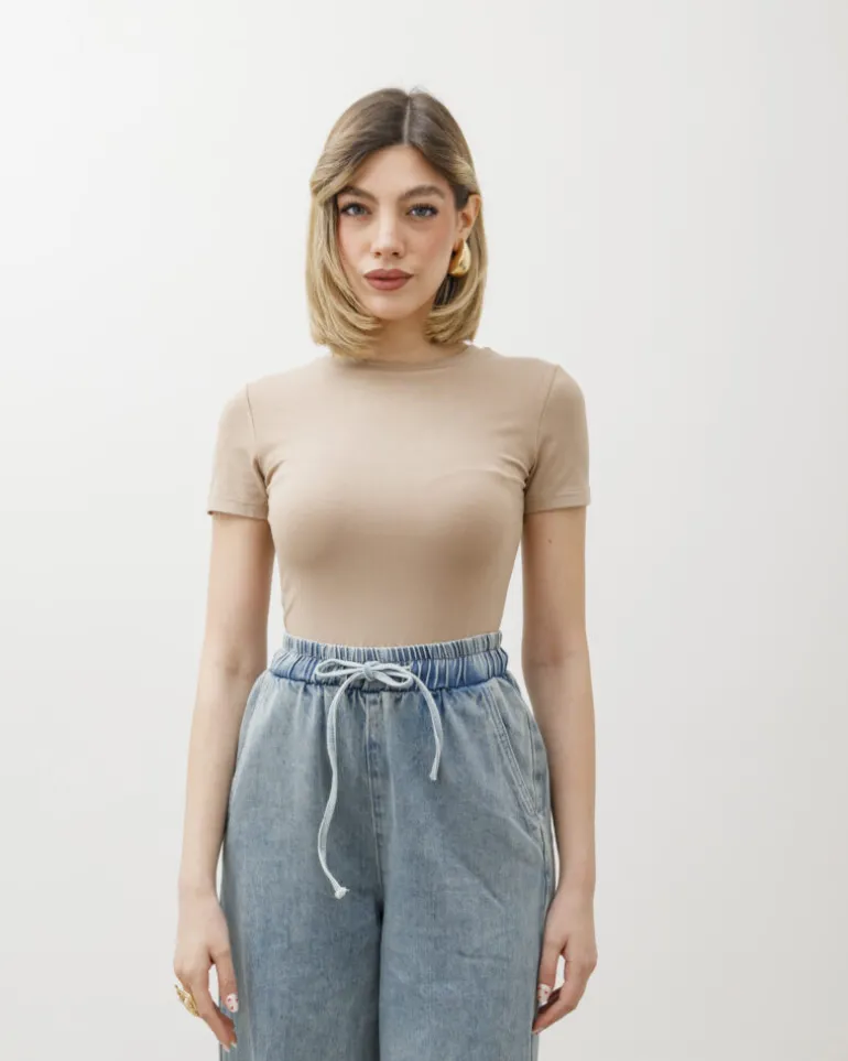 T-shirt in cotone aderente – 8157