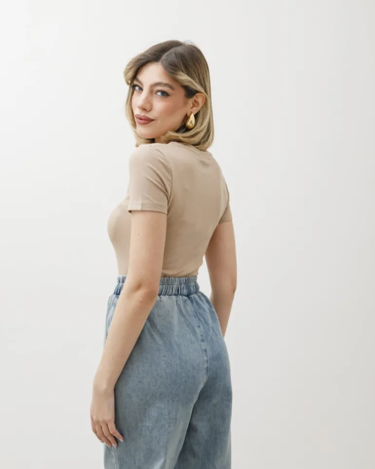 T-shirt in cotone aderente – 8157