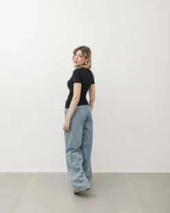 T-shirt in cotone aderente – 8157