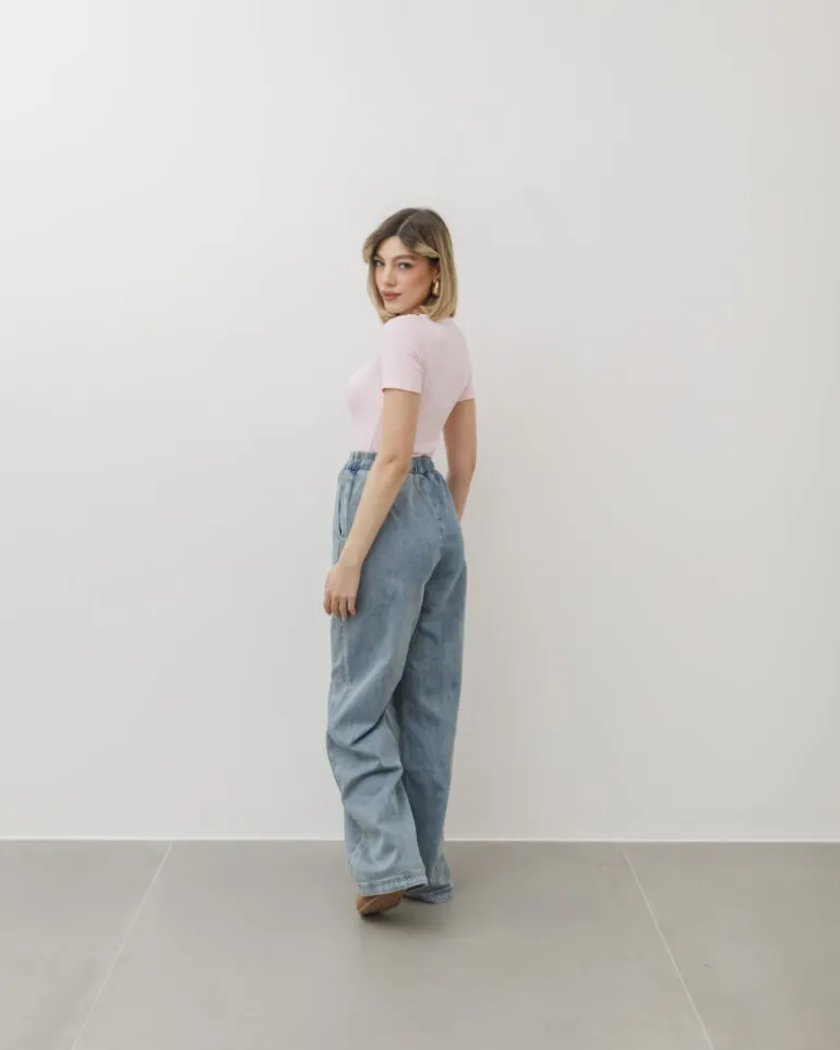 T-shirt in cotone aderente – 8157