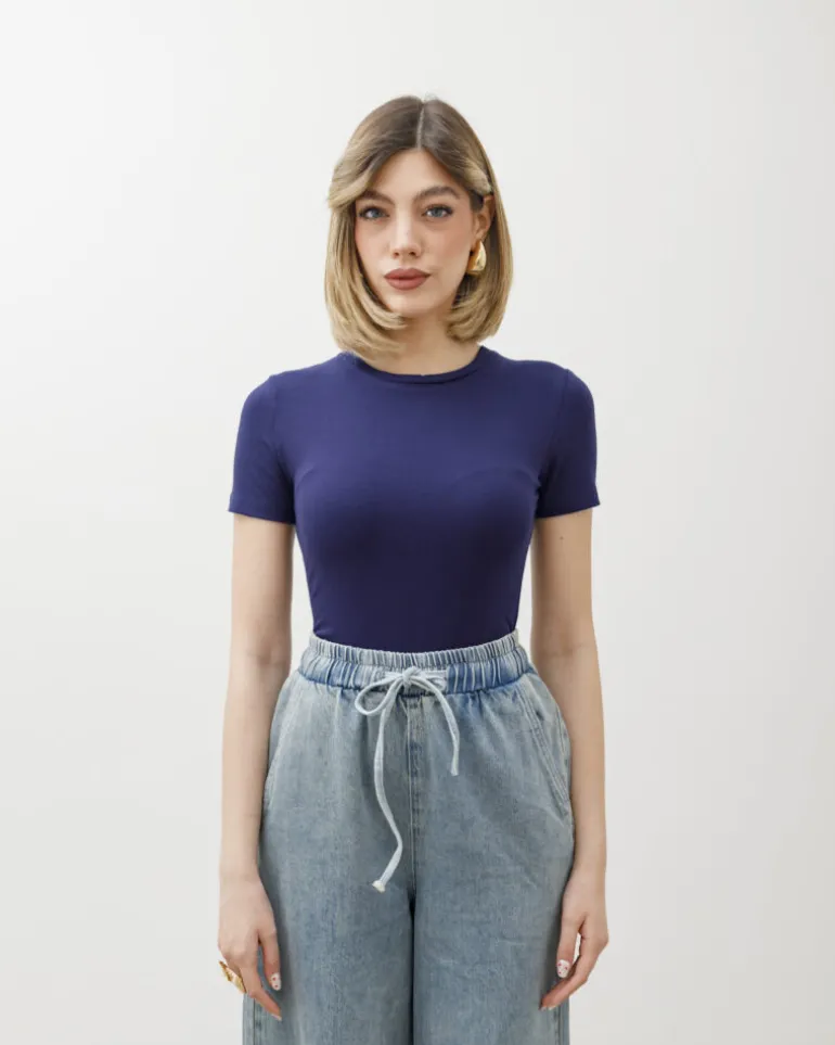 T-shirt in cotone aderente – 8157