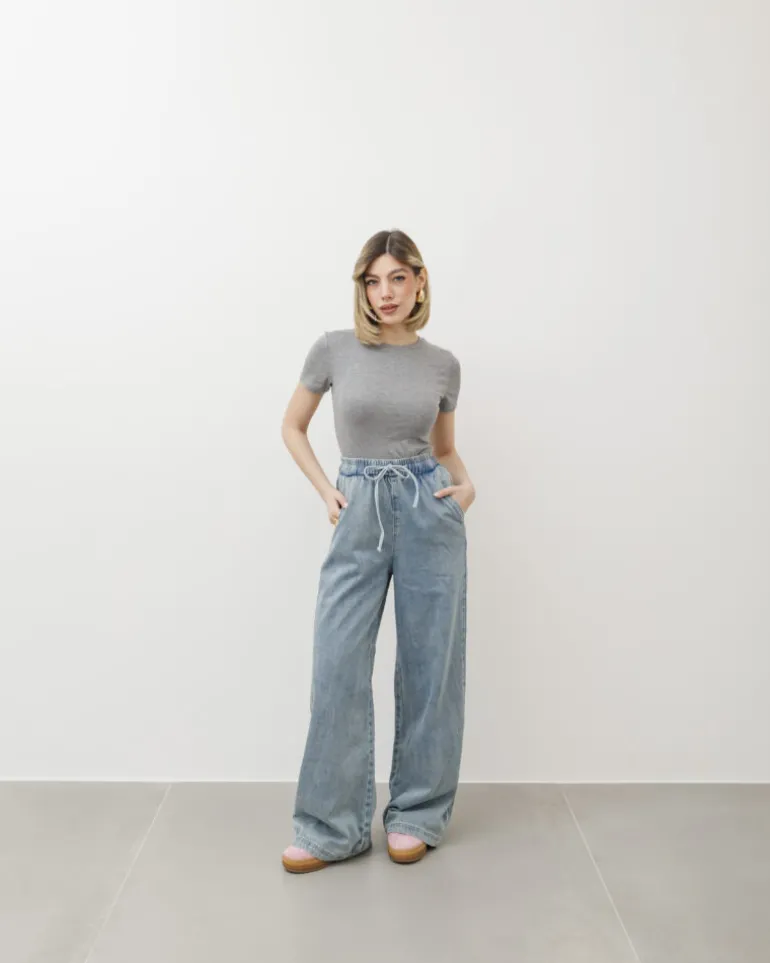 T-shirt in cotone aderente – 8157