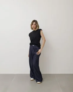 T-shirt in cotone con manica ad aletta – 8050