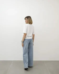 T-shirt in cotone con spallina – 7852