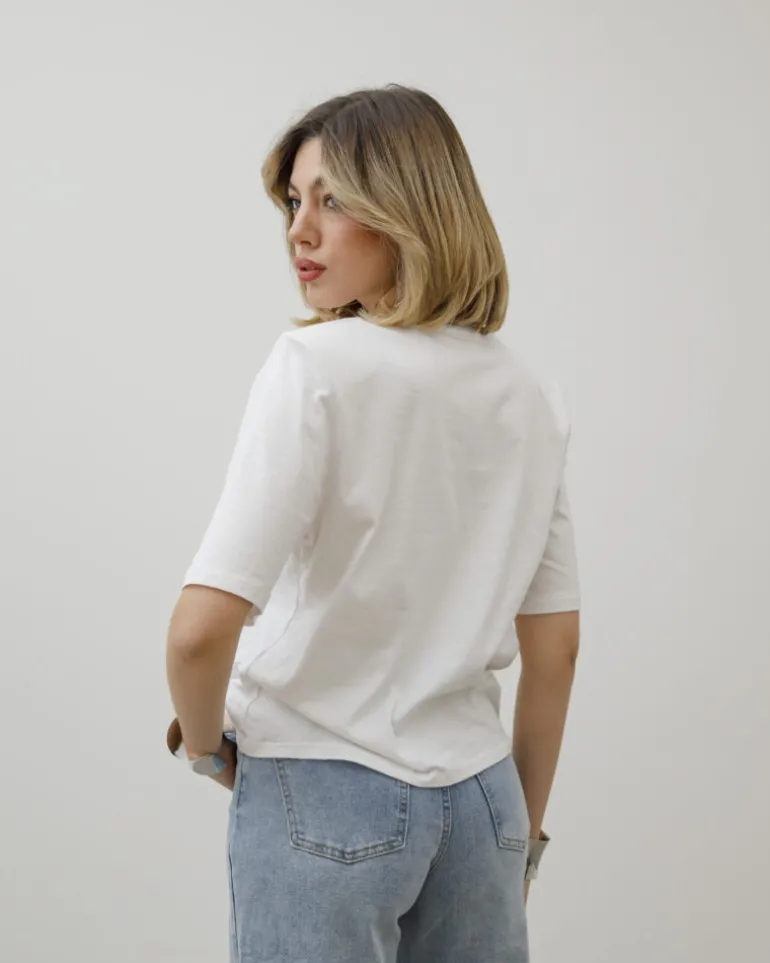 T-shirt in cotone con spallina – 7852